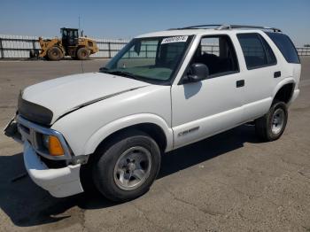  Salvage Chevrolet Blazer