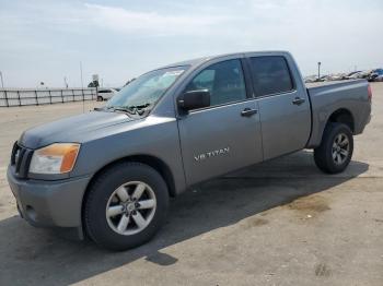  Salvage Nissan Titan