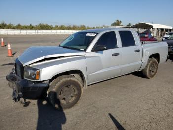  Salvage Dodge Dakota