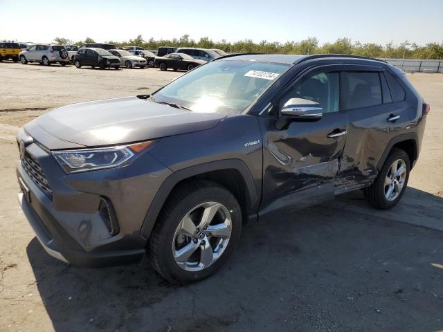  Salvage Toyota RAV4