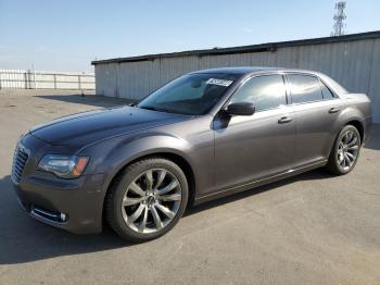  Salvage Chrysler 300