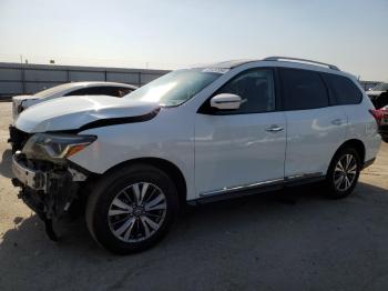  Salvage Nissan Pathfinder