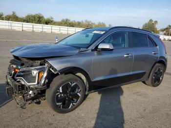  Salvage Kia Niro