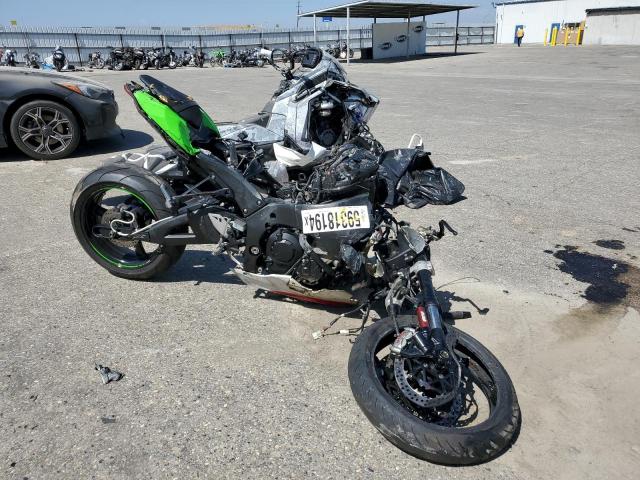  Salvage Kawasaki Zx1002 M