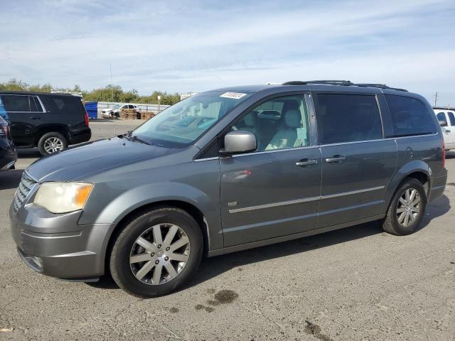  Salvage Chrysler Minivan