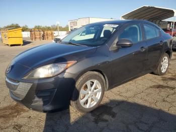  Salvage Mazda 3