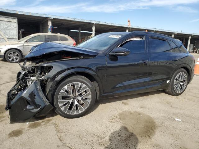  Salvage Audi Q8