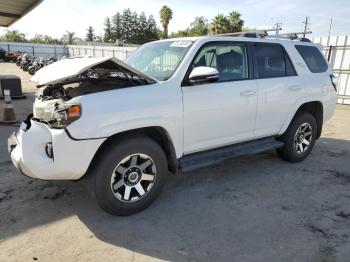  Salvage Toyota 4Runner