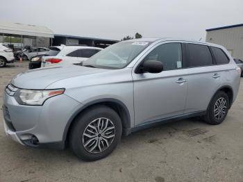  Salvage Mitsubishi Outlander