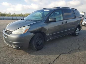  Salvage Toyota Sienna