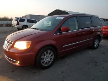  Salvage Chrysler Minivan