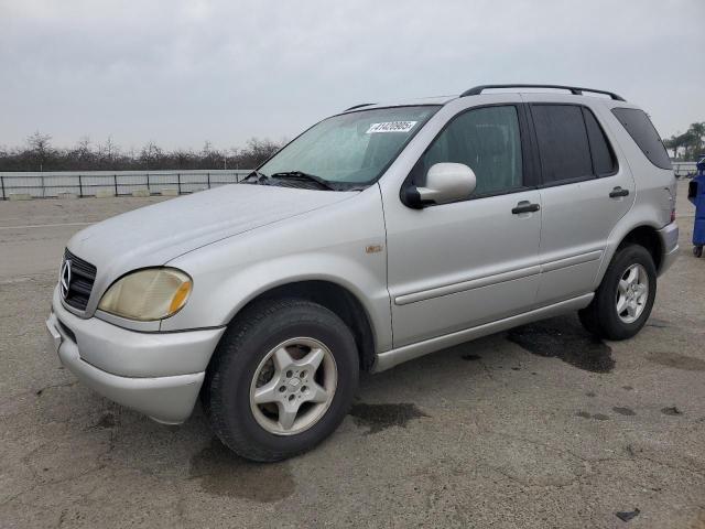  Salvage Mercedes-Benz M-Class