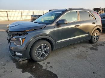  Salvage Kia Niro