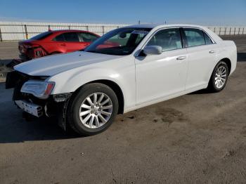  Salvage Chrysler 300