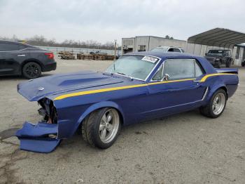  Salvage Ford Mustang