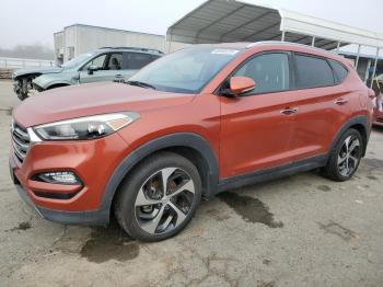  Salvage Hyundai TUCSON