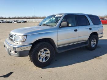  Salvage Toyota 4Runner