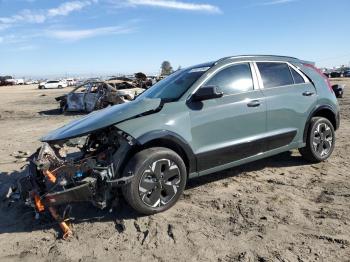  Salvage Kia Niro