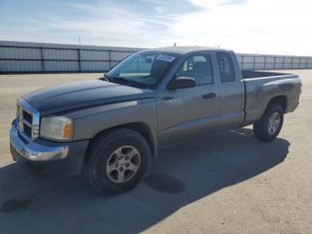  Salvage Dodge Dakota