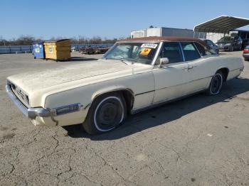  Salvage Ford Thunderbird