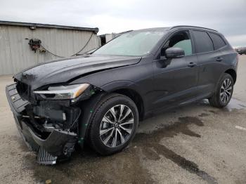  Salvage Volvo Xc60 Plus