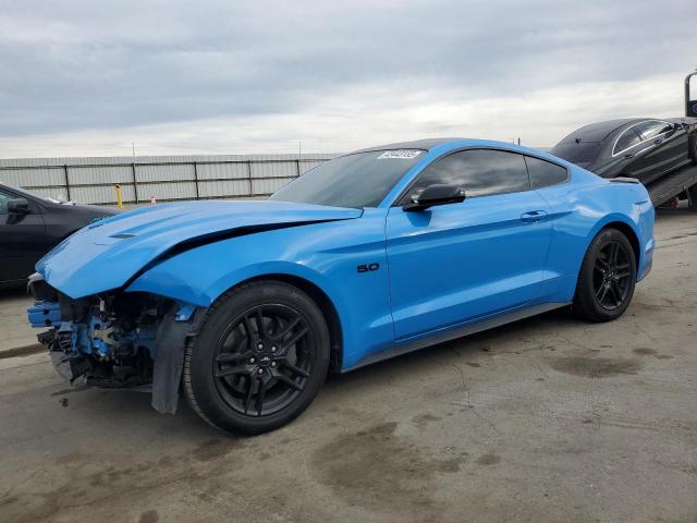  Salvage Ford Mustang