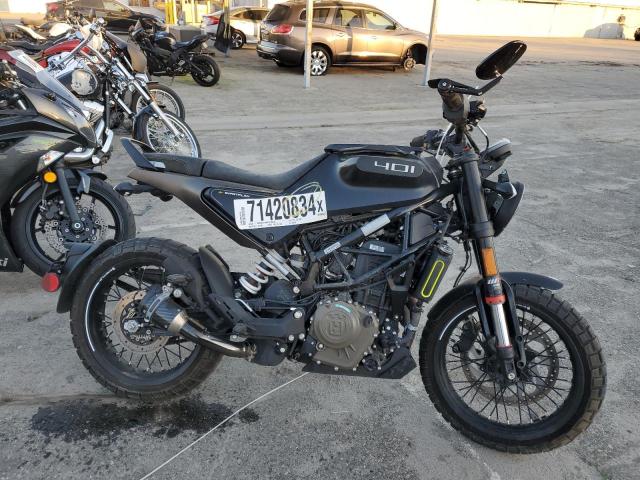  Salvage Husqvarna Vitpilen 4