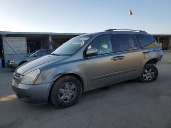  Salvage Kia Sedona