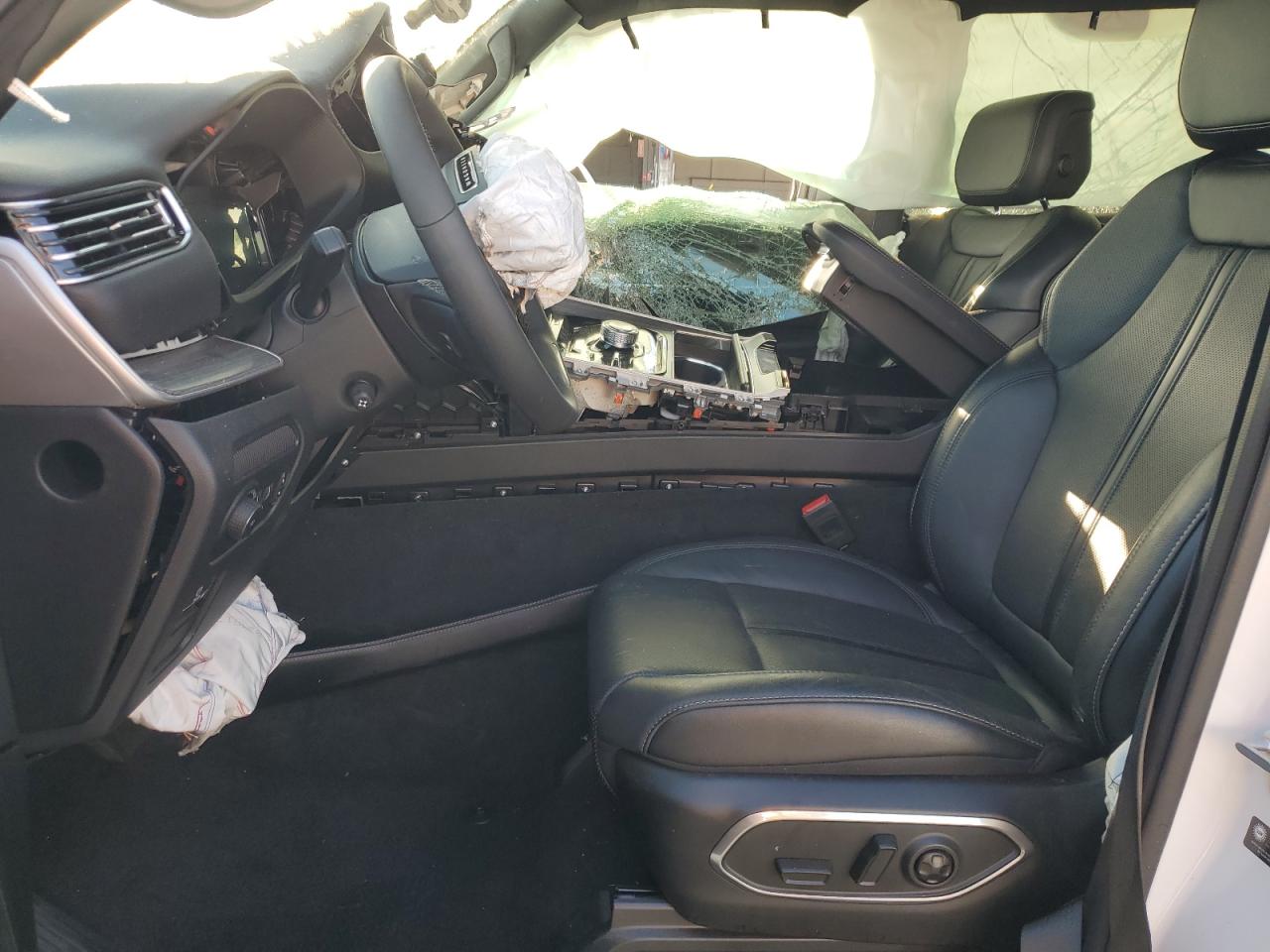 Jeep Wagoneer Series Ii Image 9