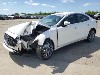  Salvage Mazda 3