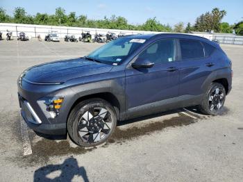  Salvage Hyundai KONA
