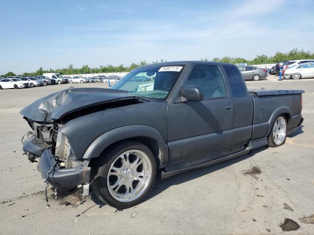  Salvage Chevrolet S-10
