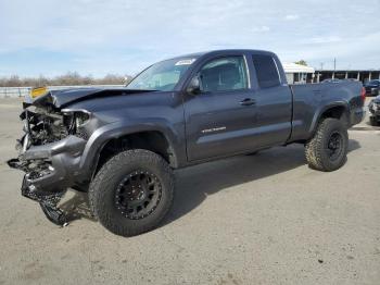  Salvage Toyota Tacoma