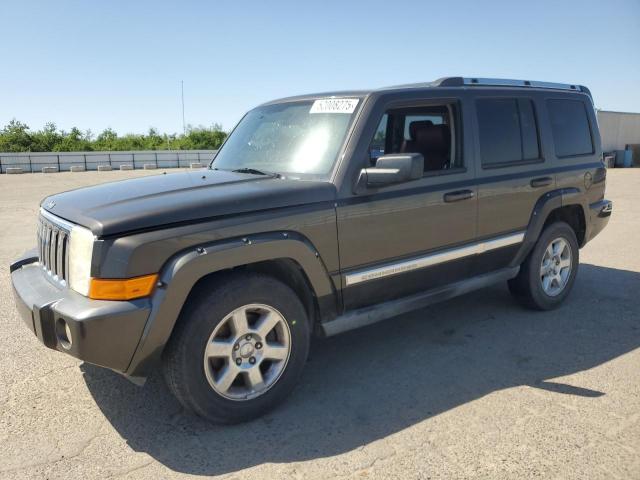  Salvage Jeep Commander
