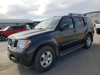  Salvage Nissan Pathfinder