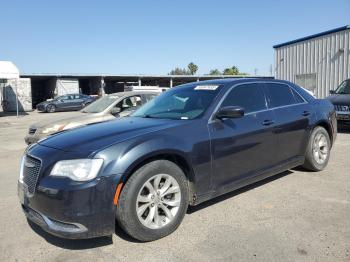  Salvage Chrysler 300