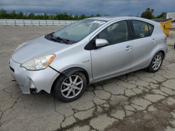  Salvage Toyota Prius