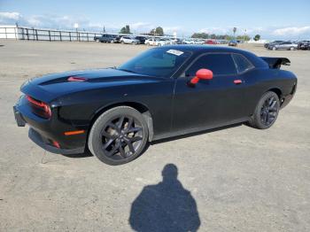  Salvage Dodge Challenger