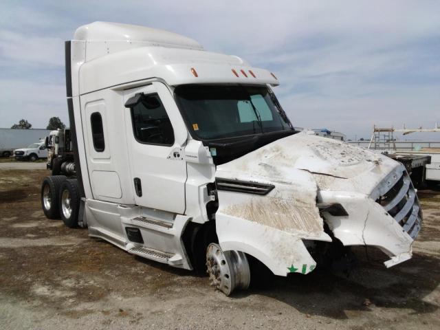  Salvage Freightliner Cascadia