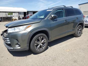  Salvage Toyota Highlander
