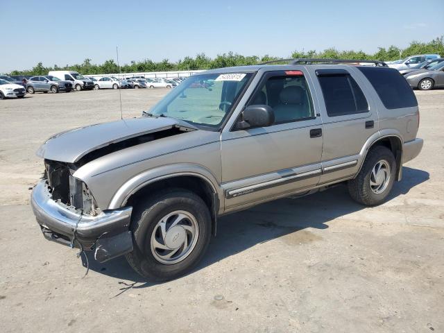  Salvage Chevrolet Blazer