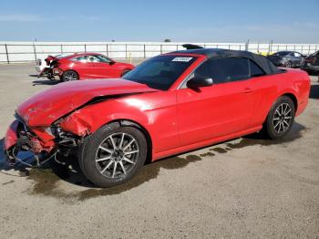  Salvage Ford Mustang