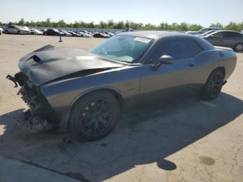  Salvage Dodge Challenger