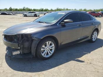  Salvage Chrysler 200