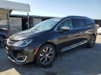  Salvage Chrysler Pacifica
