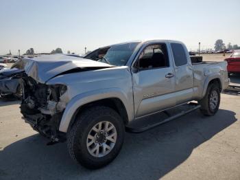  Salvage Toyota Tacoma