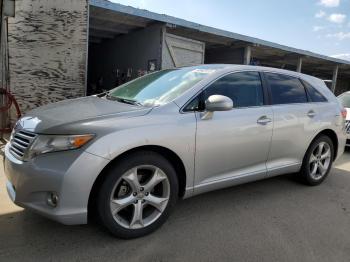  Salvage Toyota Venza