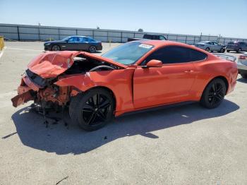  Salvage Ford Mustang