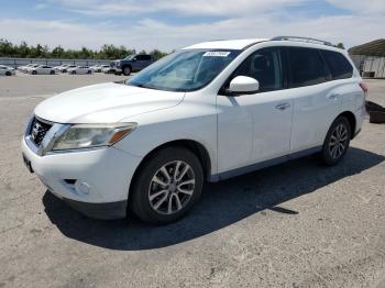  Salvage Nissan Pathfinder
