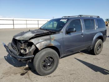  Salvage Nissan Pathfinder
